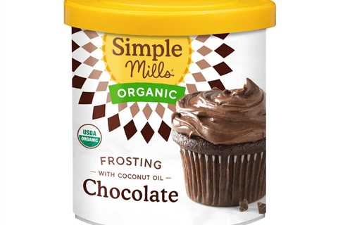 I Tasted 6 Store-Bought Cake Frostings & This Is The Best