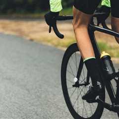 Top-Rated Cycling Tours for Novice Riders